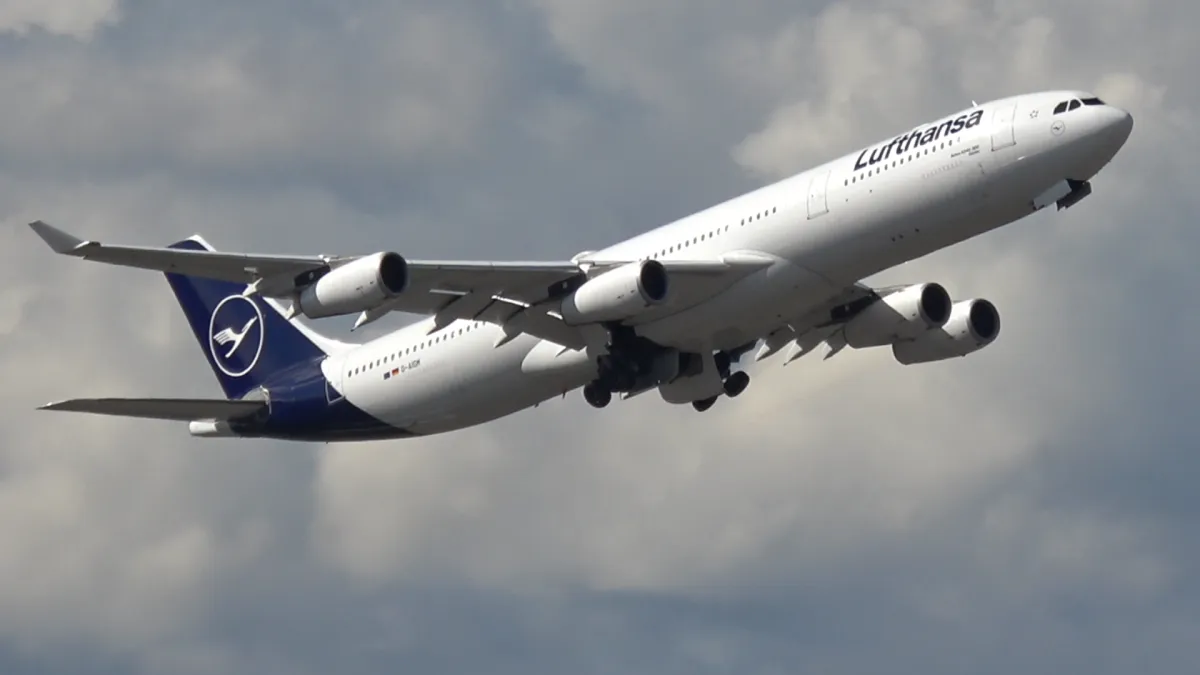 Lufthansa Airbus A340 300 D AIGM
