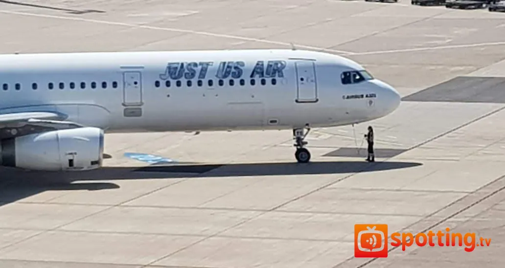 Just Us Air Spotting TV A321