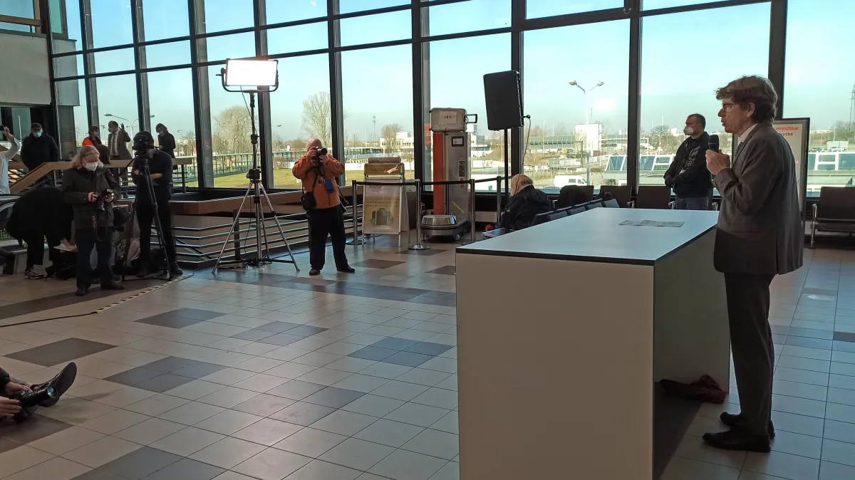 Engelbert Luetke Daldrup BER Terminal 5 Schliessung SXF IMG 20210222 100600