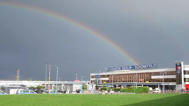 Flughafen Berlin Brandenburg Terminal 5 schließt