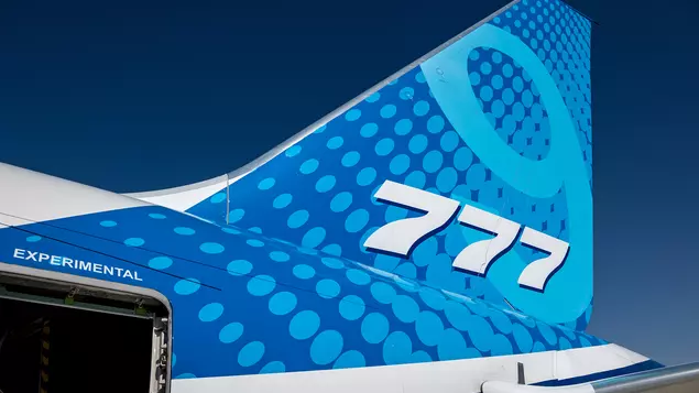 Lufthansa´s neues Flugzeug B777X in Wort & Bild