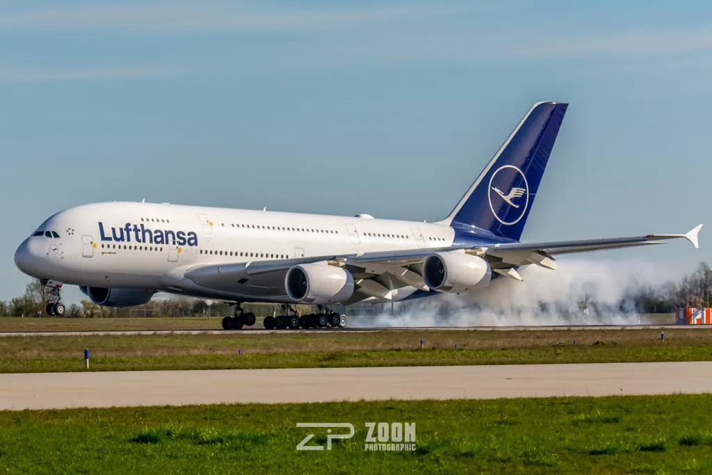 Leipzig LEJ A380 LH Training 2023 04 12 at 20.21.17 (8)